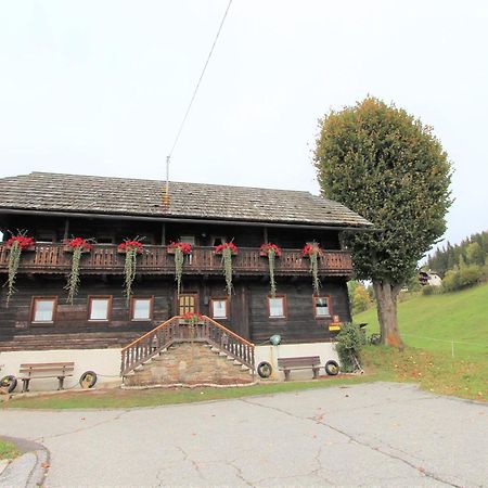 Characterful Old Farmhouse With 4 Apartments In Fresach Carinthia With Garden Buitenkant foto